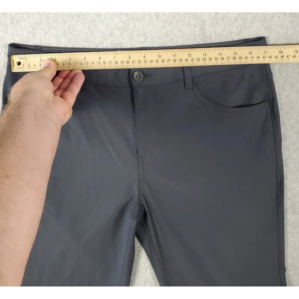 Vuori Meta Pants V430 Mens 34x31 Dark Gray Chinos Performance Stretch Golf
